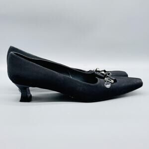 Stuart Weitzman Shoes Womens 10 Black Kitten Heel Bow Embellished Dress Elegant